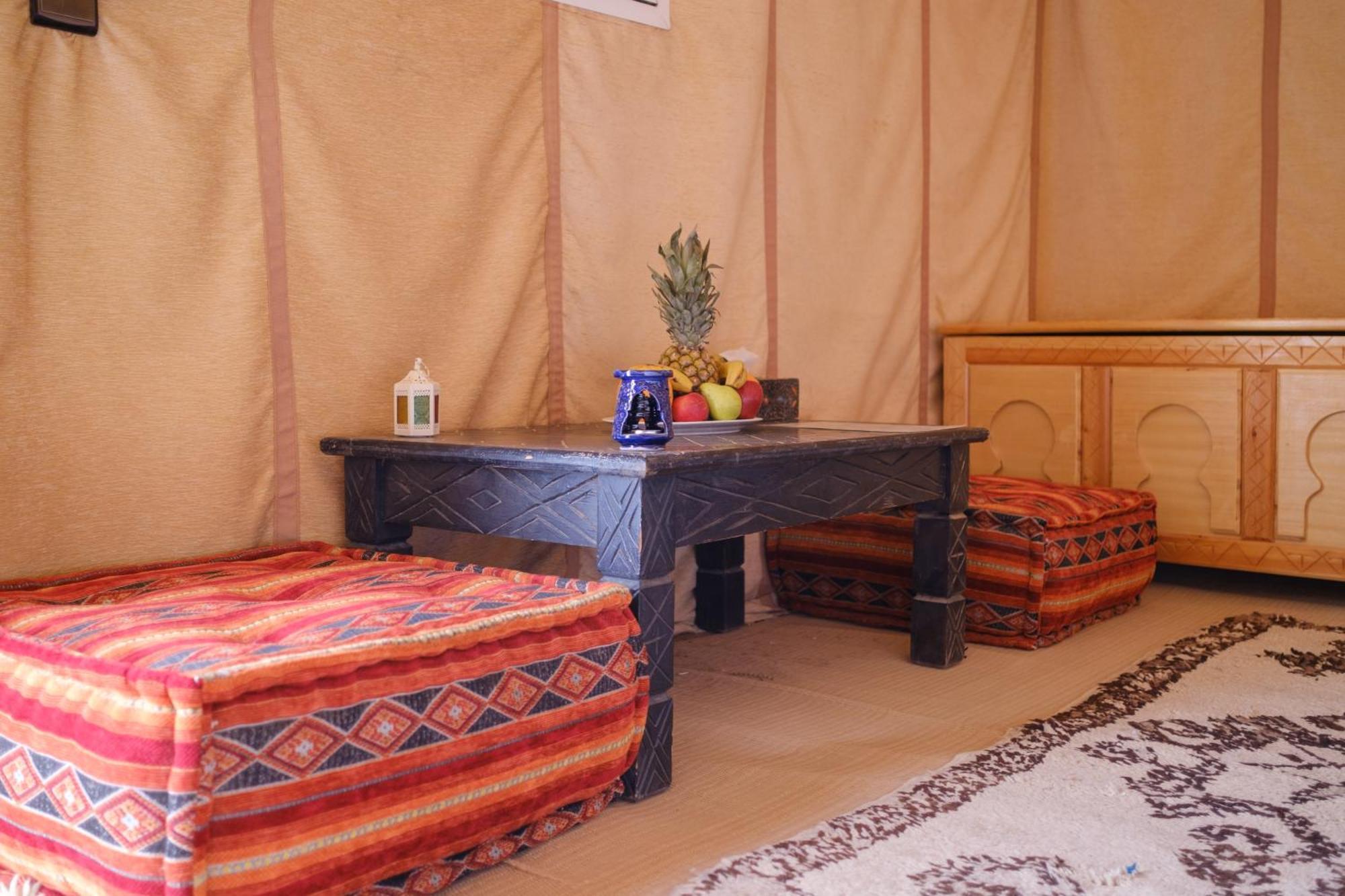 Camel Luxury Camp Bed and Breakfast Merzouga Eksteriør billede